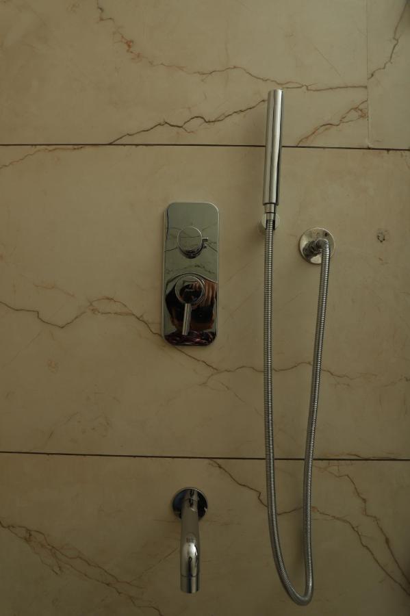 Hotel Florence ナンデッド エクステリア 写真